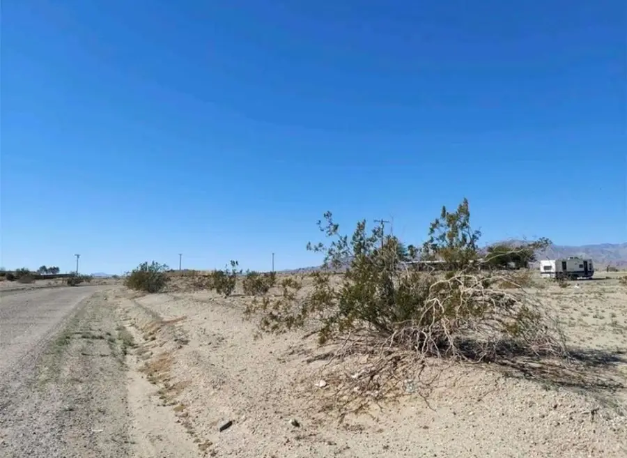 1370 Alpine Avenue, Thermal, CA 92274 - Image #3