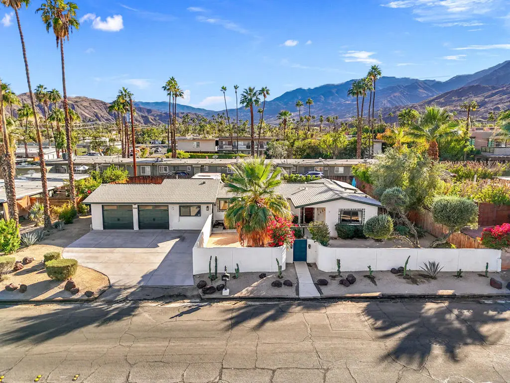 745 E Sunny Dunes Road, Palm Springs, CA 92264 - Image #1