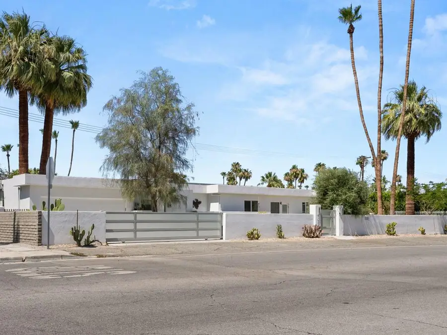 958 E Mesquite Avenue, Palm Springs, CA 92264 - Image #3
