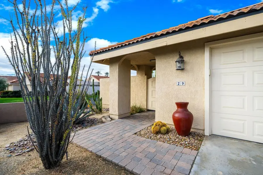 29 Verde Way, Palm Desert, CA 92260 - Image #2