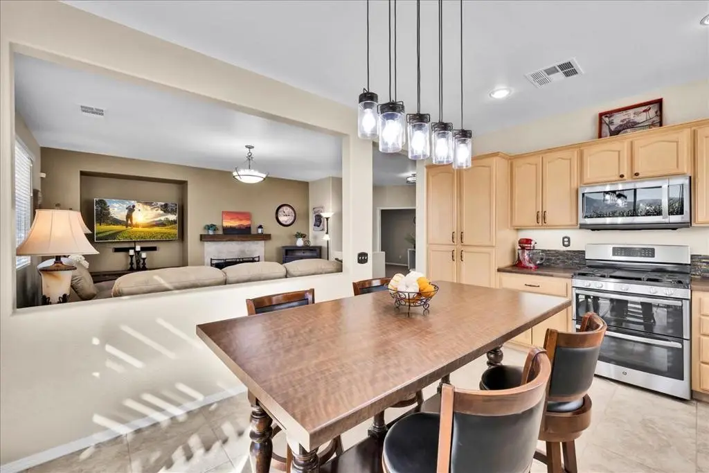 65565 Acoma Avenue #1, Desert Hot Springs, CA 92240 - Image #1