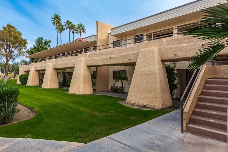 701 N Los Felices Circle W #208, Palm Springs, CA 92262 - Image #2