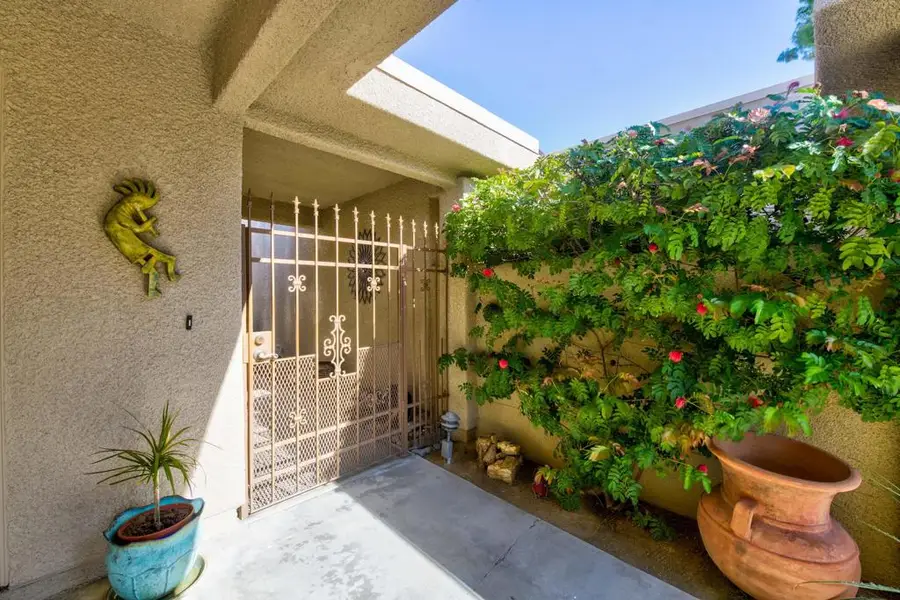 72520 Sandstone Lane, Palm Desert, CA 92260 - Image #3