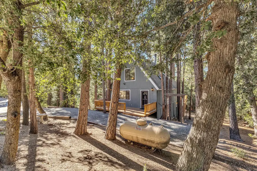 52402 Pine Ridge Road, Idyllwild, CA 92549 - Image #3