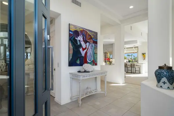 320 Bright Rock Drive, Palm Desert, CA 92211