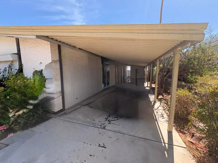 30 Diamond E Drive, Palm Desert, CA 92260 - Image #2