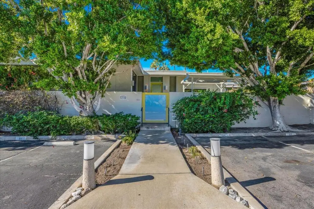 130 W Racquet Club Road #511, Palm Springs, CA 92262 - Image #1