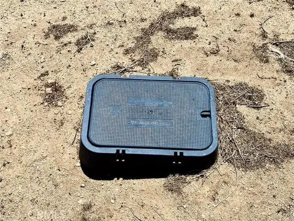 8101 Lear Avenue, 29 Palms, CA 92277