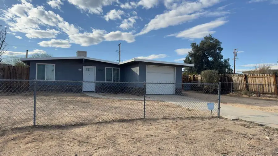 6062 Daisy Avenue, Twentynine Palms, CA 92277 - #2