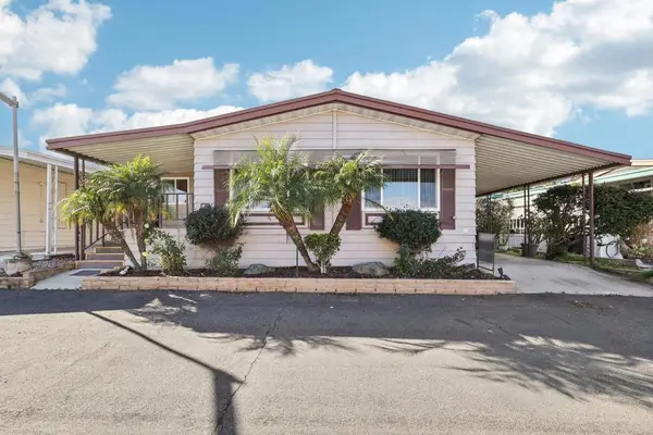 275 S Worthington Street #14, Spring Valley, CA 91977