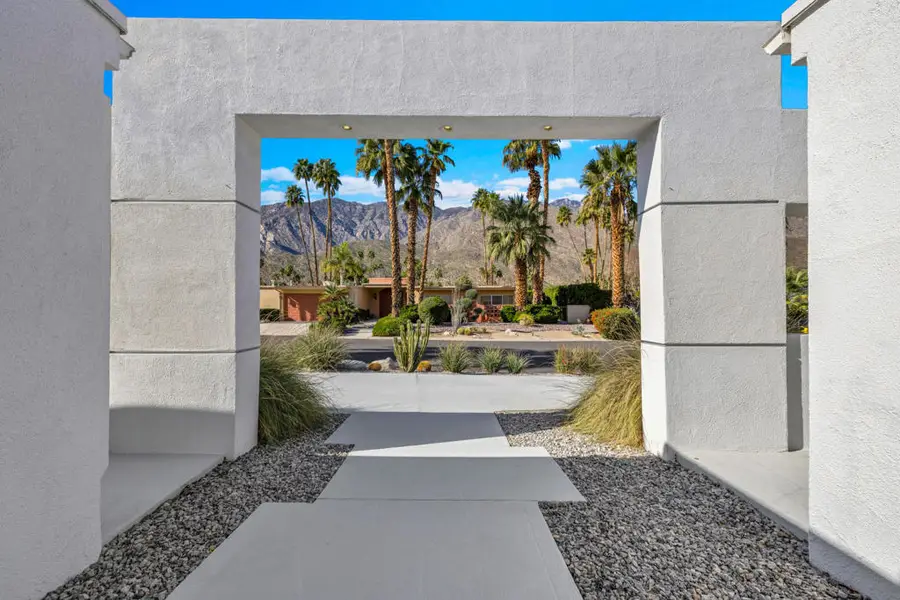 2358 S Alhambra Drive, Palm Springs, CA 92264 - Image #2