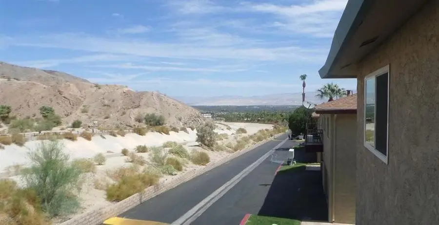 72586 Edgehill Drive #4, Palm Desert, CA 92260 - Image #2