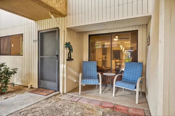 2800 N Los Felices Circle E #C-111, Palm Springs, CA 92262