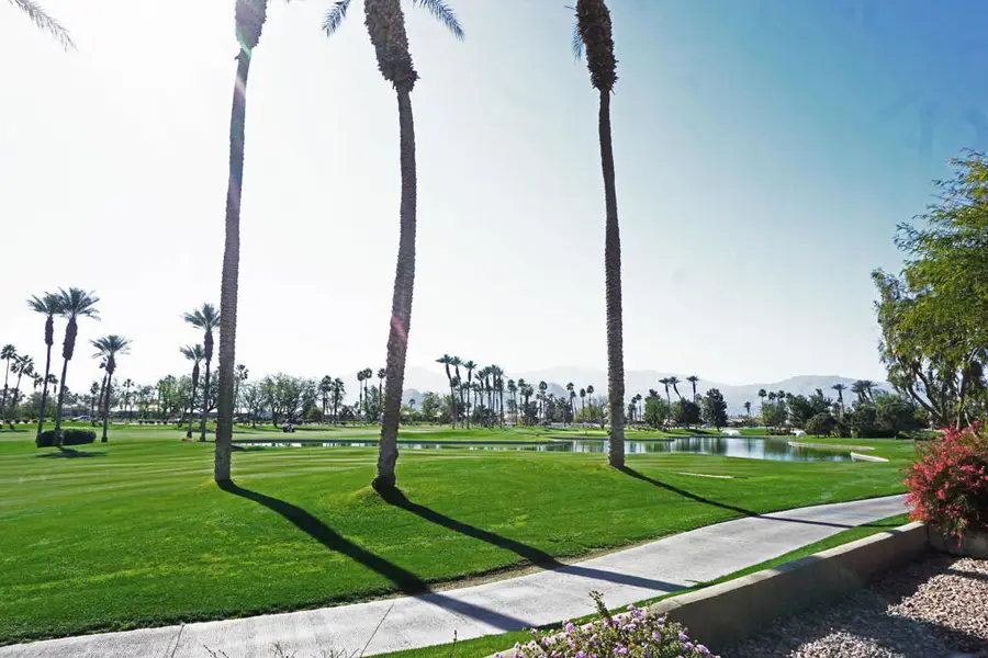 38104 Sunny Days Drive, Palm Desert, CA 92211 - Image #3