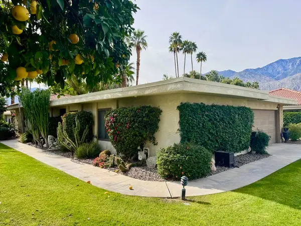 2385 Silver Oak Circle, Palm Springs, CA 92264