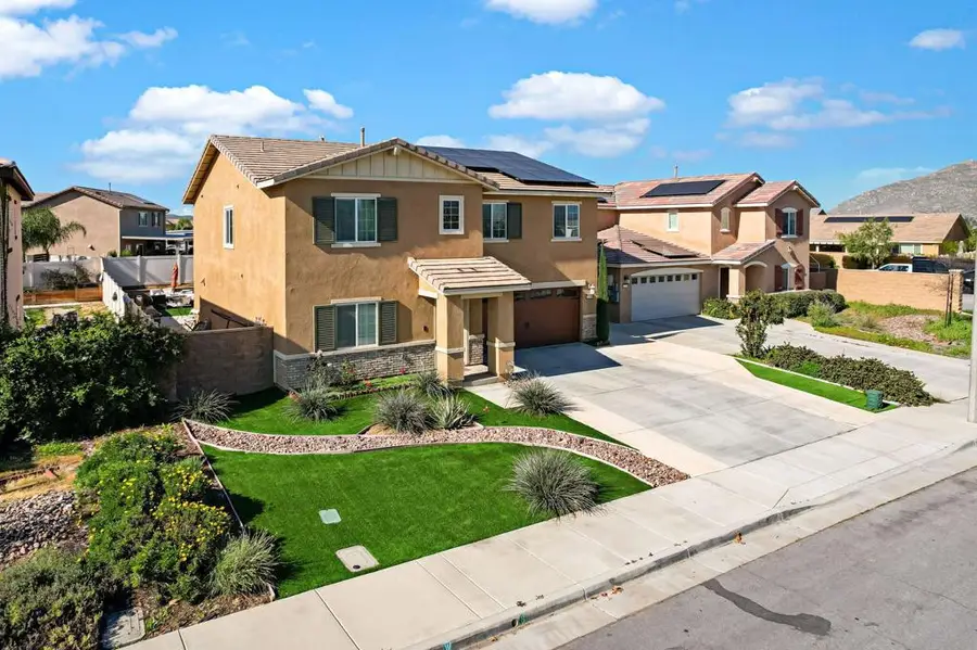 32486 Roman Warren Way, Winchester, CA 92596 - Image #2