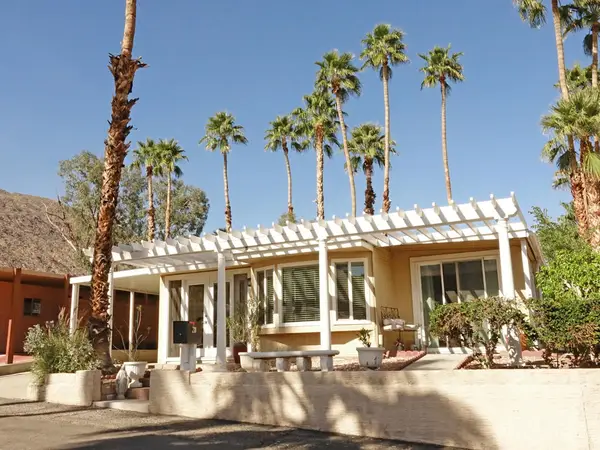 218 Stone Terrace, Palm Springs, CA 92264