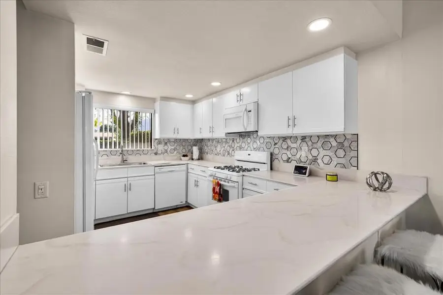 1254 Tiffany Circle N, Palm Springs, CA 92262 - #3