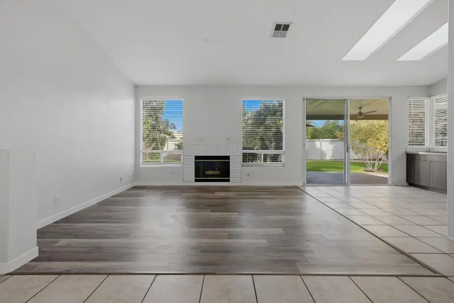 158 Via Tramonto, Palm Desert, CA 92260 - #3