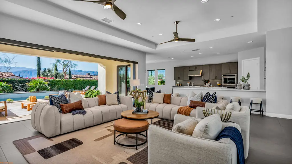 37 Alicante Circle, Rancho Mirage, CA 92270 - #1