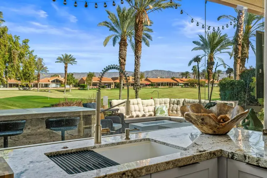 52 Hilton Head Drive, Rancho Mirage, CA 92270 - #2