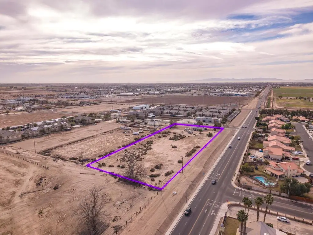 498 Wall Road, Imperial, CA 92251 - #1