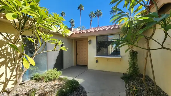 318 Paseo Primavera, Palm Desert, CA 92260