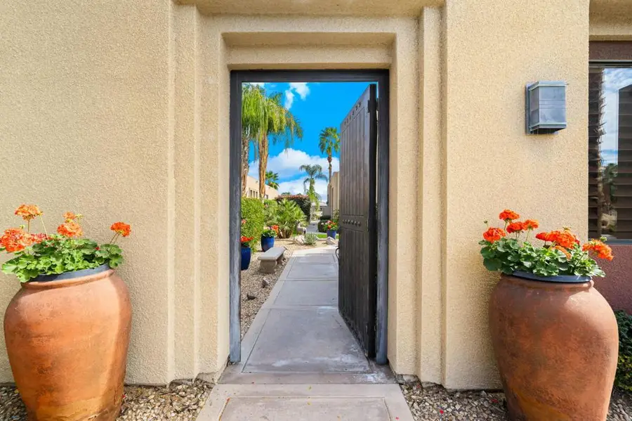 9 Via Haciendas, Rancho Mirage, CA 92270 - #2