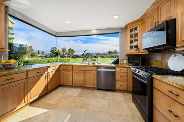 13 Pine Valley Drive, Rancho Mirage, CA 92270