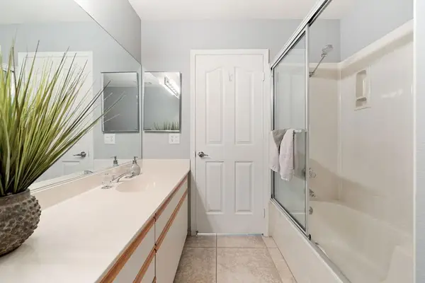 76802 Bishop Place, Palm Desert, CA 92211