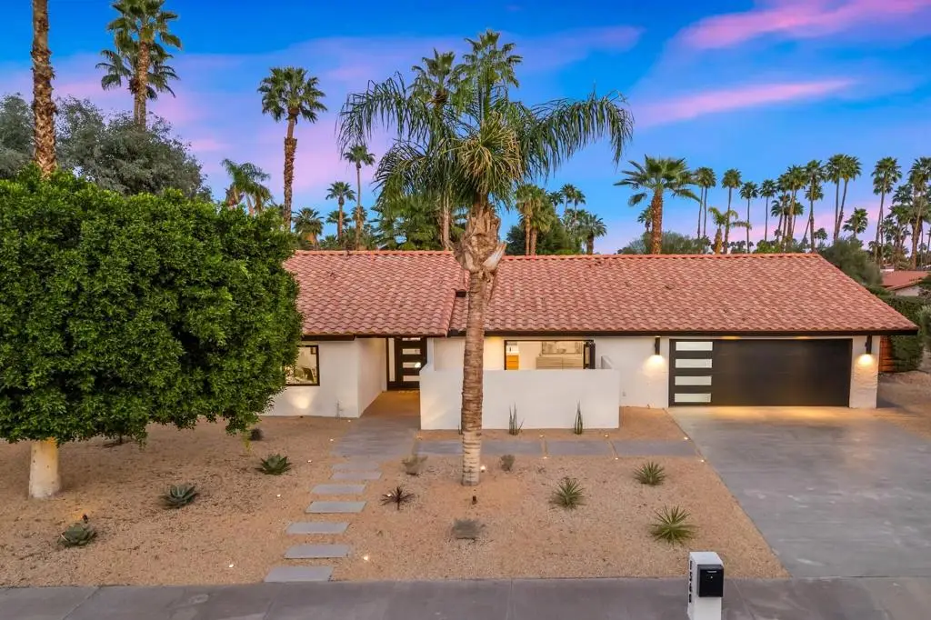 1560 S Beverly Drive, Palm Springs, CA 92264 - #1