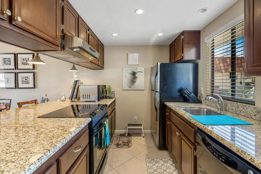 40752 Sea Island Lane, Palm Desert, CA 92211 - #2