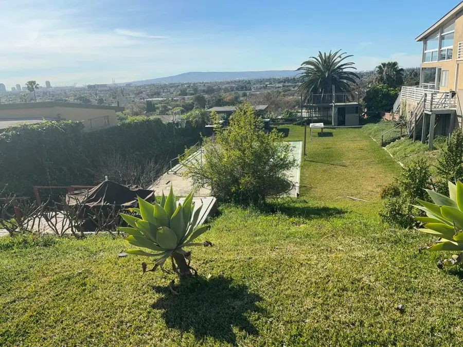 1955 Molino Avenue, Signal Hill, CA 90755 - #3