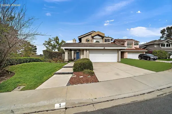 1 Saint Isabella, Laguna Niguel, CA 92677