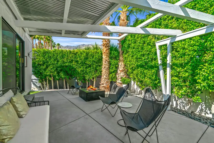 137 Hiawatha Street, Palm Springs, CA 92264 - #3