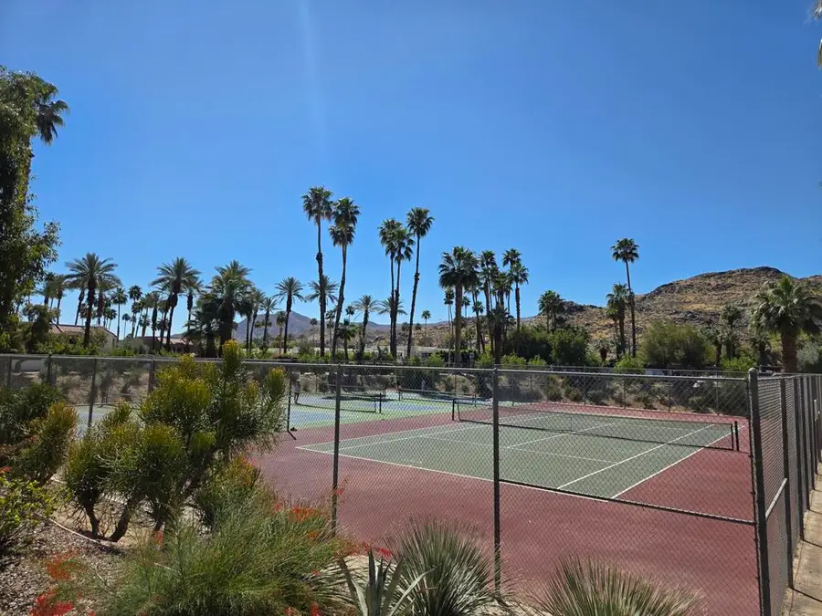 5300 E Waverly Drive #I6, Palm Springs, CA 92264 - #2