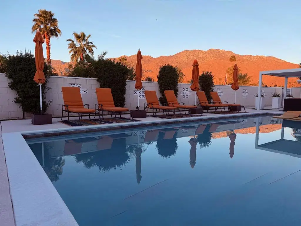 821 S Avenida Evelita, Palm Springs, CA 92264 - #1