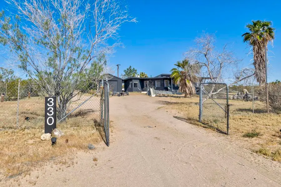 330 Delgada Avenue, Yucca Valley, CA 92284 - #3