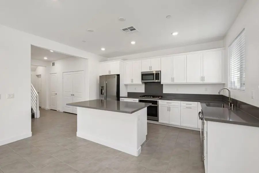 76305 Columbia Drive, Palm Desert, CA 92211 - #3