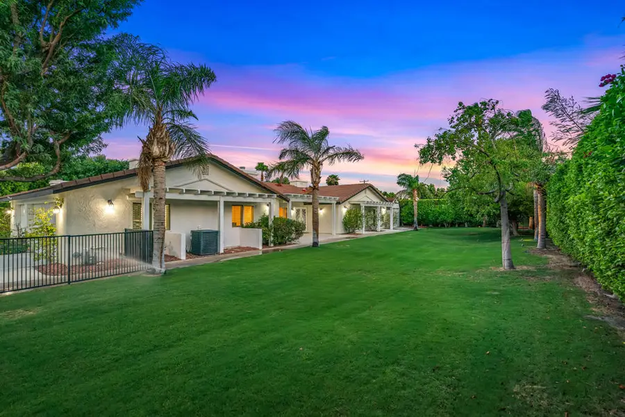 2898 N Sunrise Way, Palm Springs, CA 92262 - #2