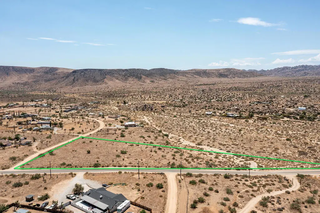 201 Pipes Canyon Road, Pioneertown, CA 92268 - #1