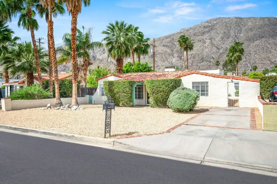 575 S Calle Santa Rosa S, Palm Springs, CA 92264 - #2