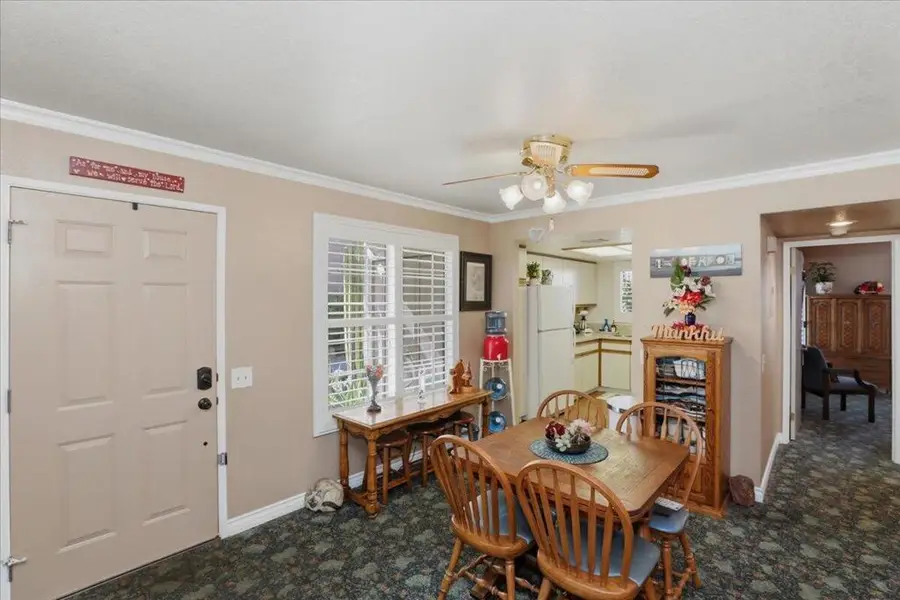 2001 E Camino Parocela #J71, Palm Springs, CA 92264 - #3