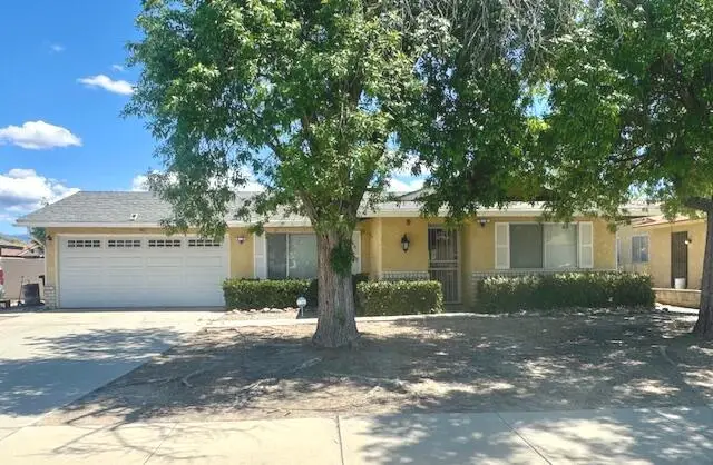 528 N Girard Street, Hemet, CA 92544 - #1