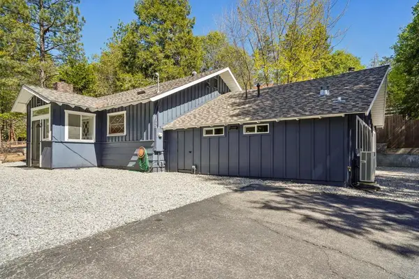 54025 Strawberry Valley Drive, Idyllwild, CA 92549