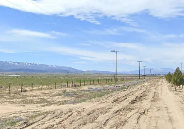 22550 Ave C, Lancaster, CA 93536