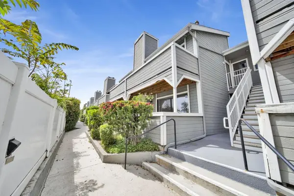 7307 Haskell Avenue #4, Van Nuys, CA 91406