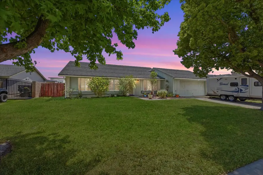 1922 S Cordova Avenue, Colton, CA 92324 - #3