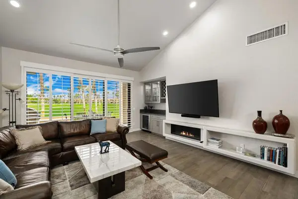 38659 Nasturtium Way, Palm Desert, CA 92211