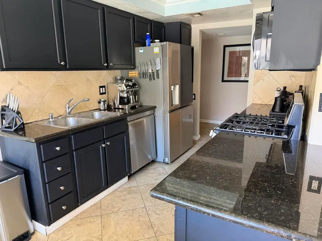 400 N Sunrise Way #104, Palm Springs, CA 92262 - #1